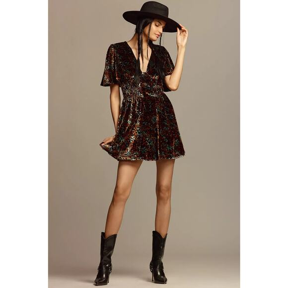 NWT By Anthropologie Short-Sleeve Velvet Mini Dress $188 SMALL Brown - Picture 1 of 5